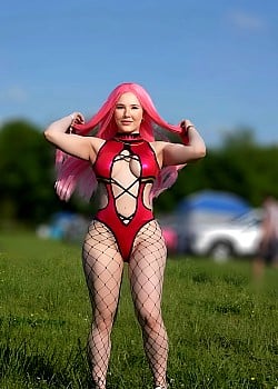 Chrissy Climbs